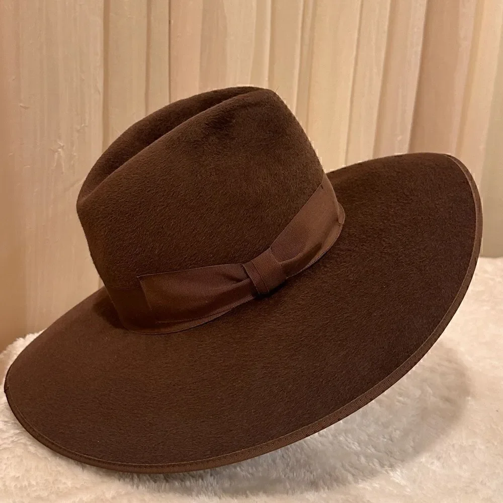 Authentic Gucci Hat✨ - Picture 1 of 9